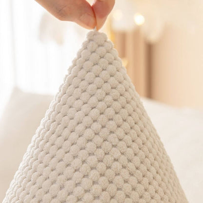 Copertura per divano in peluche di colore solido semplice.